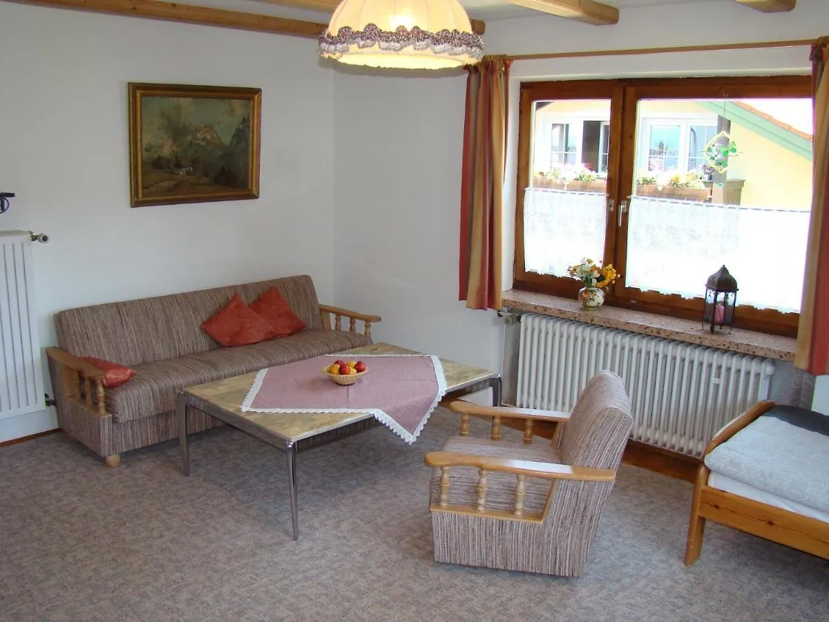 Gaestehaus St. Bartholomae Samerberg Apartamento